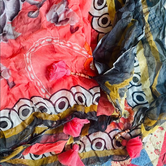 Pakistani brand new winter Maria b - Picture 8 of 9